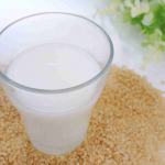 ライスミルクの優れた美容健康効果3つと選び方や作り方